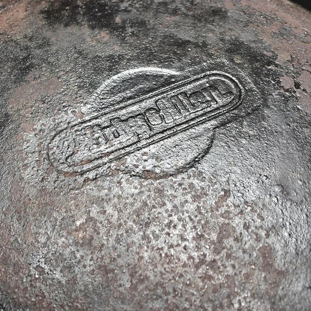 Kirby & Allen Dutch Oven With Self Basting Lid - 10
